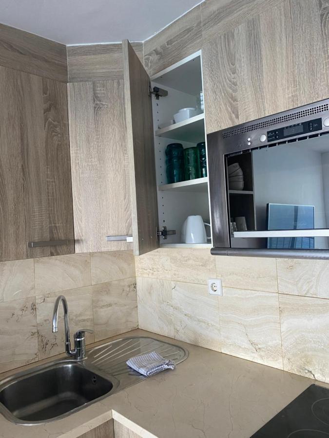 Sunrise Beach Palace Studio Платжа-д'Ару Екстер'єр фото